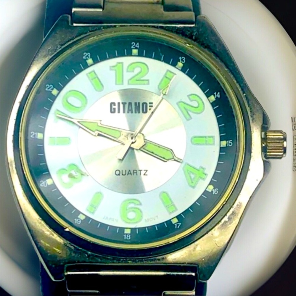 Men’s Lux Watch Bundle View 2